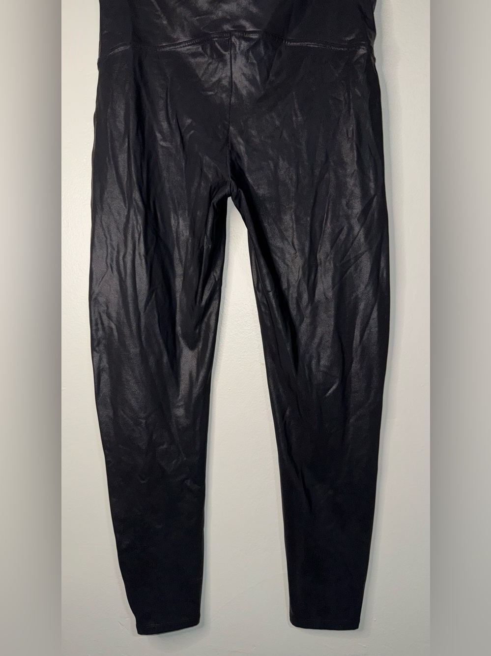 SPANX Black Leggings with Red Brand Tag - Picture 5 of 10